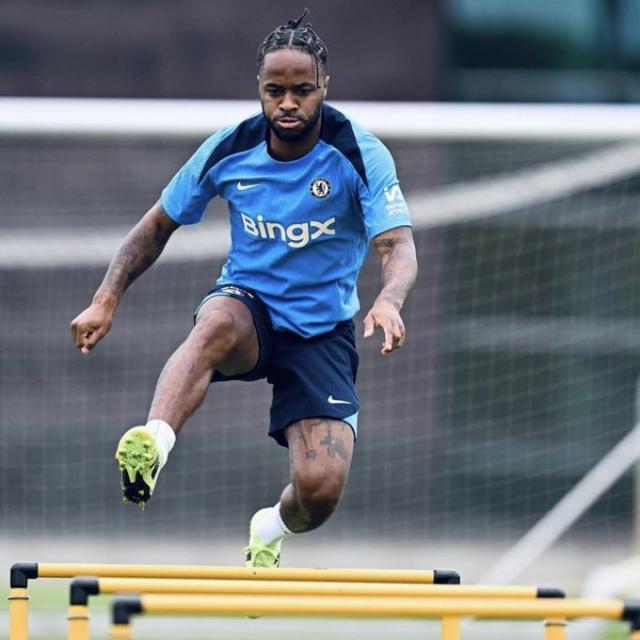 娱乐官网-马雷斯卡冷酷清退斯特林，蓝军乱象标志沦为牺牲品