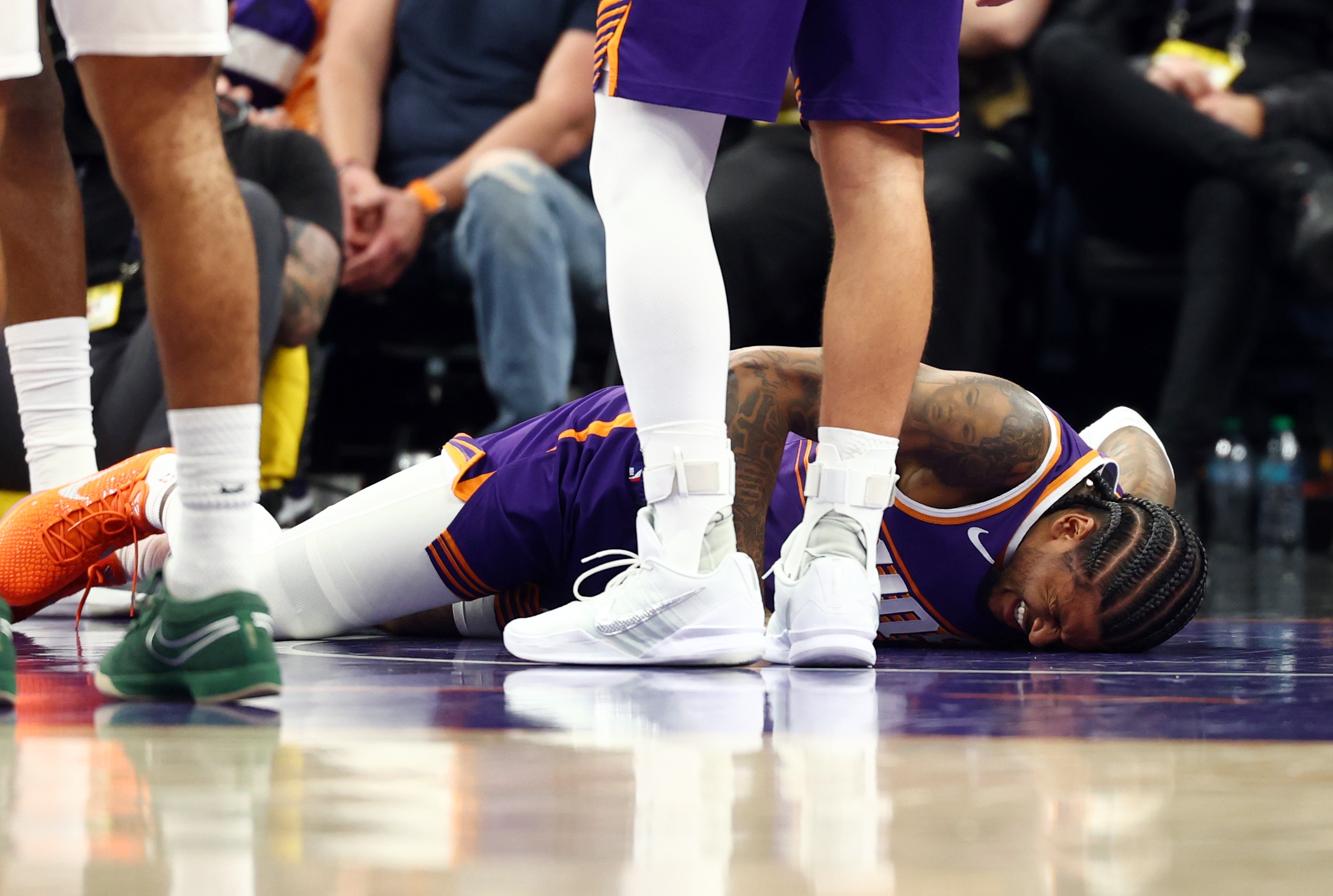 娱乐官网-明天太阳战快船 杰伦·格林因左髋部挫伤&amp;右腿筋伤病管理出战成疑